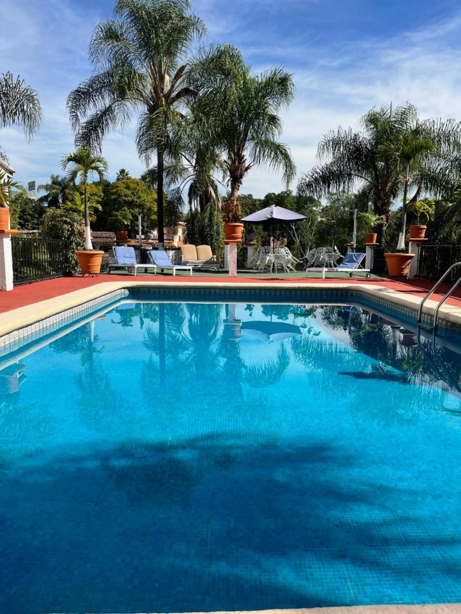 Hotel Bajo El Volcan Cuernavaca Zewnętrze zdjęcie